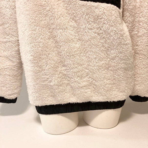 UGG Oatmeal Black Polyester Nylon Faux Fur Oversized Sweater Pullover size S - Picture 3 of 15